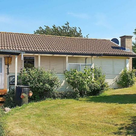4 Person Holiday Home In Augustenborg Asserballeskov Exterior photo